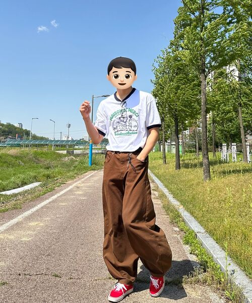 FABULOUS ARCHIVE(ファビュラスアーカイブ)の「ユニセックス オーバーサイズ パピーサーフィン リンガー 半袖Tシャツ ホワイト(FCE2TS401M)(Tシャツ/カットソー・レディース・ホワイト・LARGE/MEDIUM/SMALL)」の11枚目の写真