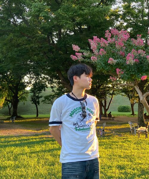 FABULOUS ARCHIVE(ファビュラスアーカイブ)の「ユニセックス オーバーサイズ パピーサーフィン リンガー 半袖Tシャツ ホワイト(FCE2TS401M)(Tシャツ/カットソー・レディース・ホワイト・LARGE/MEDIUM/SMALL)」の12枚目の写真