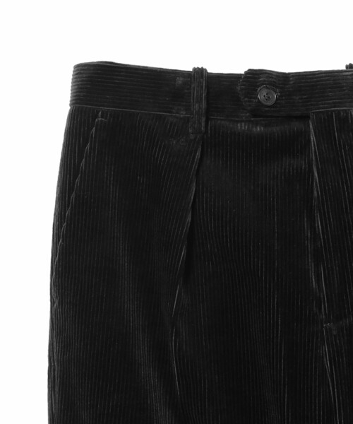 BEAMS F(ビームスエフ)の「【別注】ORTELO / ミックスファブリック コーデュロイ 1プリーツ ワイドスラックス(スラックス・メンズ・ブラック・50/48/46/44/42)」の4枚目の写真