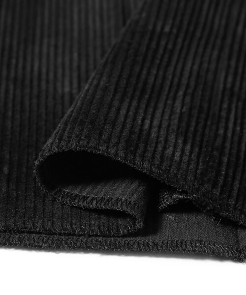BEAMS F(ビームスエフ)の「【別注】ORTELO / ミックスファブリック コーデュロイ 1プリーツ ワイドスラックス(スラックス・メンズ・ブラック・50/48/46/44/42)」の8枚目の写真