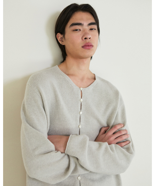 THEENDQUESTION(ジエンドクエスチョン)の「Wholegarment Button Cardigan / GRAY(カーディガン/ボレロ・レディース・その他・FREE)」の8枚目の写真