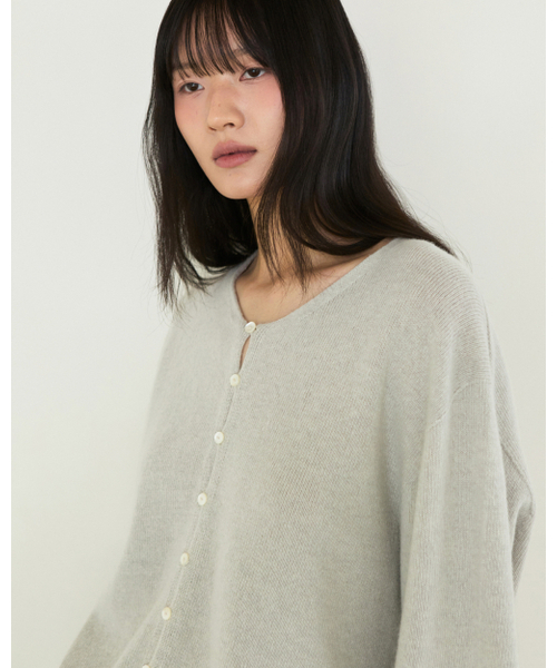 THEENDQUESTION(ジエンドクエスチョン)の「Wholegarment Button Cardigan / GRAY(カーディガン/ボレロ・レディース・その他・FREE)」の11枚目の写真