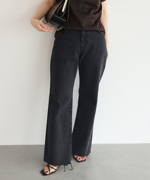 SLOBE IENA（スローブイエナ）の「《シリーズあり》LE DENIM LEAN BOOTY LEGデニム（デニムパンツ・レディース・スカイブルー/ブラック・36/38）」の9枚目の写真