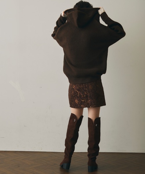 Trish(トリッシュ)の「ニットフードパーカー(ニット/セーター・レディース・ブラウン/チャコールグレー・MEDIUM)」の13枚目の写真