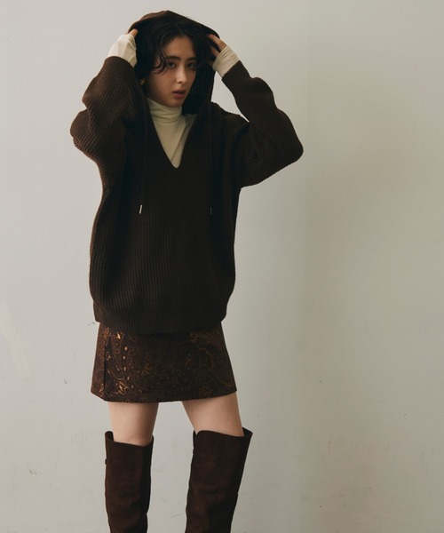 Trish(トリッシュ)の「ニットフードパーカー(ニット/セーター・レディース・ブラウン/チャコールグレー・MEDIUM)」の12枚目の写真