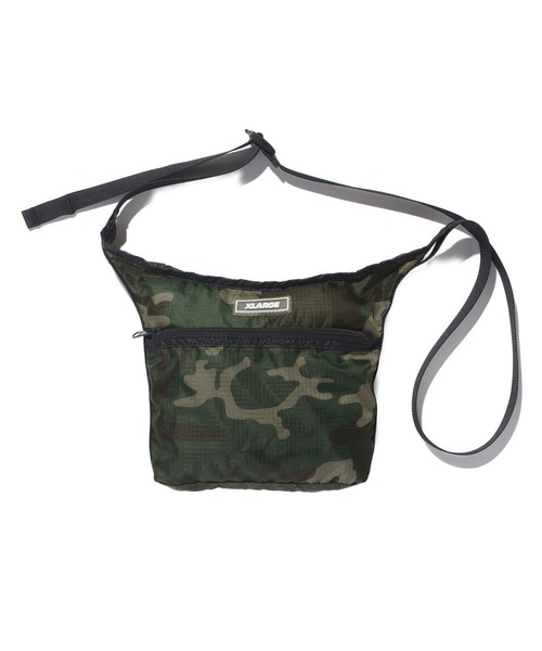 XLARGE(エクストララージ)の「RIPSTOP SHOULDER BAG(ショルダーバッグ・メンズ・カモフラージュ/ブラック・ONE SIZE)」の1枚目の写真
