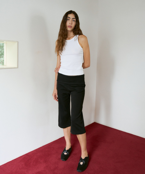 Rib Knit Capri Pants (Black)（その他パンツ）｜38COMEONCOMMON（38