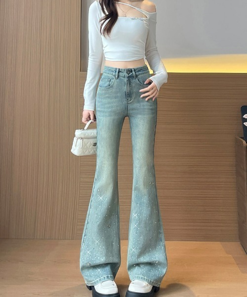 REBALANCE(リバランス)の「ラインストーンフレアデニム(デニムパンツ・レディース・A・X-LARGE/LARGE/MEDIUM)」の1枚目の写真