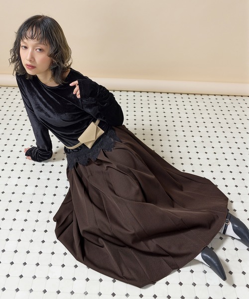 en CAnAF(エンカナフ)の「【秋冬の着回し万能アイテム】ツイルミディ丈プリーツスカート(スカート・レディース・グレイッシュベージュ/チャコールグレー/ブラウン/ブラック・フリー)」の3枚目の写真