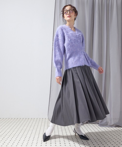 en CAnAF(エンカナフ)の「【秋冬の着回し万能アイテム】ツイルミディ丈プリーツスカート(スカート・レディース・グレイッシュベージュ/チャコールグレー/ブラウン/ブラック・フリー)」の2枚目の写真