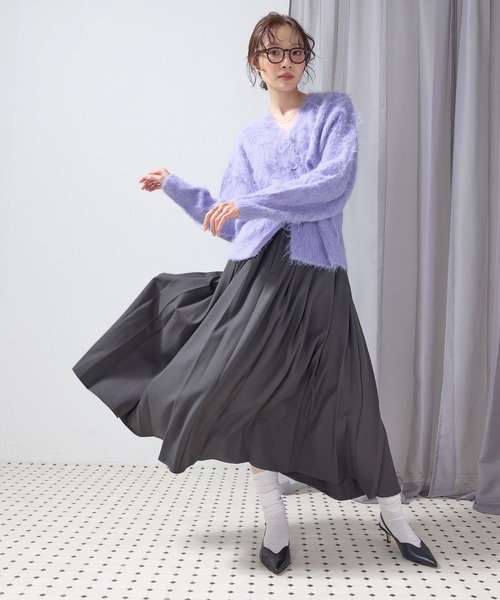 en CAnAF(エンカナフ)の「【秋冬の着回し万能アイテム】ツイルミディ丈プリーツスカート(スカート・レディース・グレイッシュベージュ/チャコールグレー/ブラウン/ブラック・フリー)」の18枚目の写真
