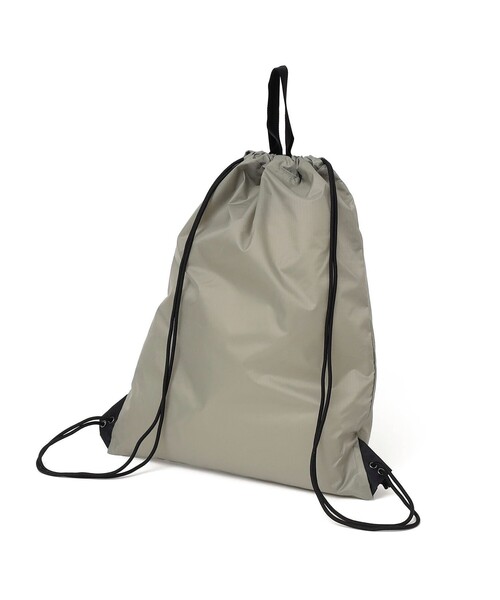 THE NORTH FACE（ザノースフェイス）の「THE NORTH FACE: PF サック パック（バックパック/リュック・メンズ・ブラック/ダークグレー・ONE SIZE）」の3枚目の写真