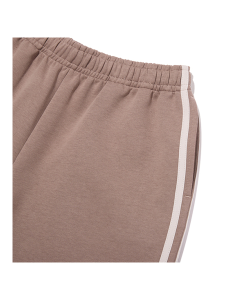KIRSH（キルシー）の「ラインディテールトラックショーツ[ブラウン]（その他パンツ・レディース・その他・SMALL/MEDIUM）」の4枚目の写真