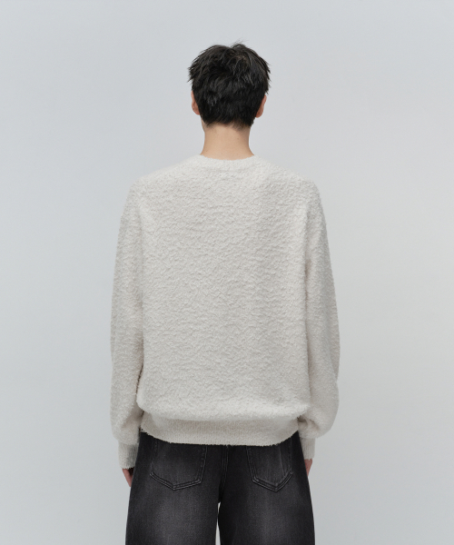 MUSINSA STANDARD（ムシンサスタンダード）の「オーバーサイズフラッフィークルーネックニット[アイボリー]（ニット/セーター・メンズ・その他・2XL/LARGE/MEDIUM/X-LARGE）」の3枚目の写真