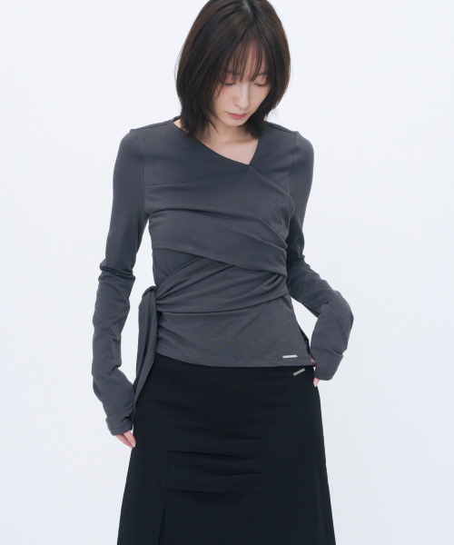 Miseki SEOUL(ミセキソウル)の「Tie-up layered long sleeve CHARCOAL(Tシャツ/カットソー・レディース・その他・1/2)」の1枚目の写真