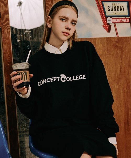 CONCEPTCOLLEGE（コンセプトカレッジ）の「ベーシックラインロゴブラックスウェットシャツ[男女共用]（スウェット・レディース・その他・LARGE/MEDIUM）」の4枚目の写真