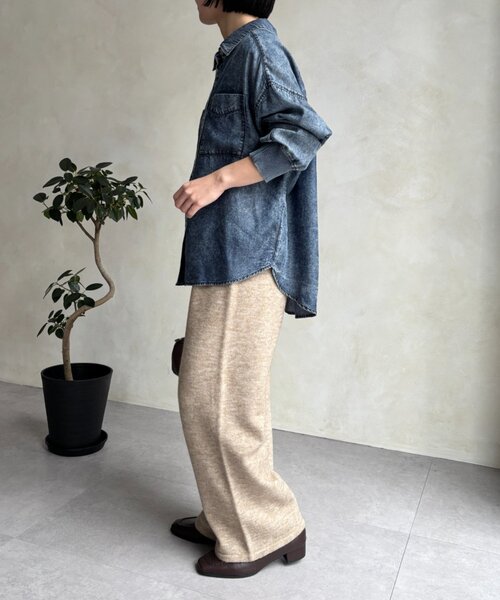 Jena espace merveilleux(ジェナ エスパスメルヴェイユ)の「袖リブテンセルデニムシャツ 秋服(シャツ/ブラウス・レディース・ブルー/ブルー系その他・FREE)」の9枚目の写真