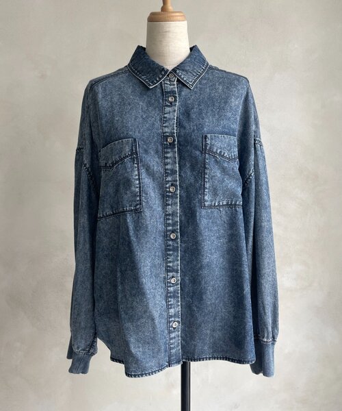 Jena espace merveilleux(ジェナ エスパスメルヴェイユ)の「袖リブテンセルデニムシャツ 秋服(シャツ/ブラウス・レディース・ブルー/ブルー系その他・FREE)」の11枚目の写真