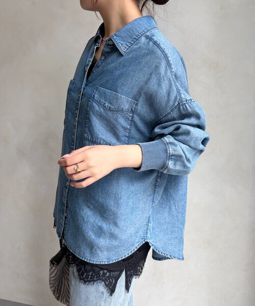 Jena espace merveilleux(ジェナ エスパスメルヴェイユ)の「袖リブテンセルデニムシャツ 秋服(シャツ/ブラウス・レディース・ブルー/ブルー系その他・FREE)」の19枚目の写真