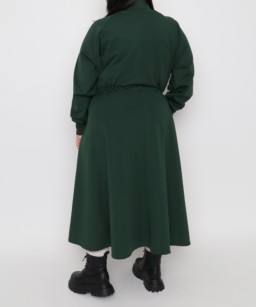PUNYUS（プニュズ）の「【NEW SIZE】ジャージワンピース（ワンピース・レディース・グリーン/ブラック・3/4/5/1/2）」の3枚目の写真