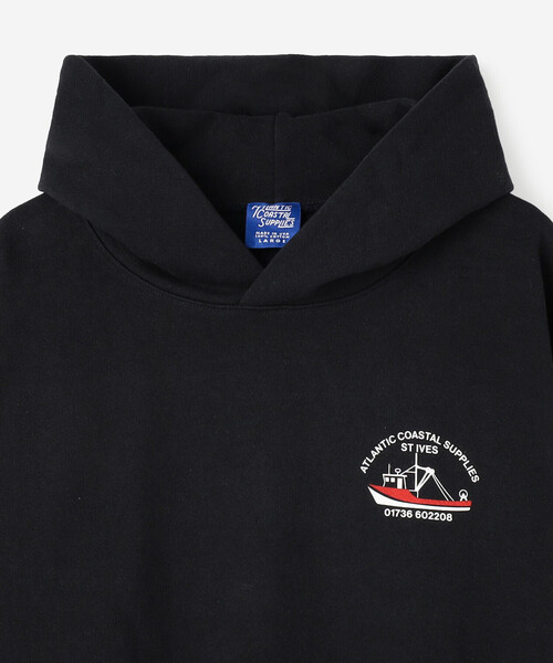 Bshop（ビショップ）の「Atlantic Coastal Supplies | 長袖 フーディー Fishing Boat MEN（パーカー・メンズ・ネイビー・M/L）」の4枚目の写真
