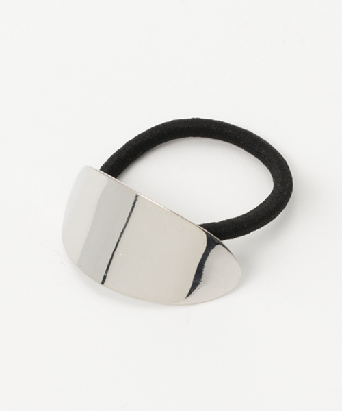 Fun & Daily（ファンアンドデイリー）の「F&D : ラウンドプレート・へアゴム（ヘアゴム・レディース・ゴールド/シルバー・FREE）」の6枚目の写真