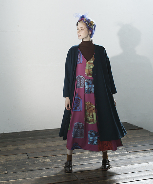 MERLOT(メルロー)の「お城のトビラ柄ワンピース2412(ワンピース・レディース・ブラック/チェリーピンク/グリーン・FREE)」の15枚目の写真