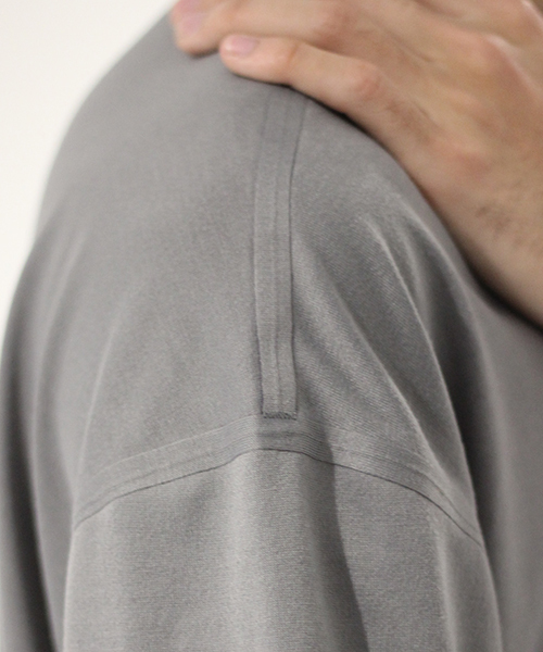 DESCENTE（デサント）の「◇DESCENTE / デサント PAUSE 別注  ゼロシーム7分丈BIG TEE	（Tシャツ/カットソー・メンズ・グレー系その他/カーキ/ホワイト/ブラウン/ネイビー・MEDIUM/LARGE/X-LARGE）」の15枚目の写真