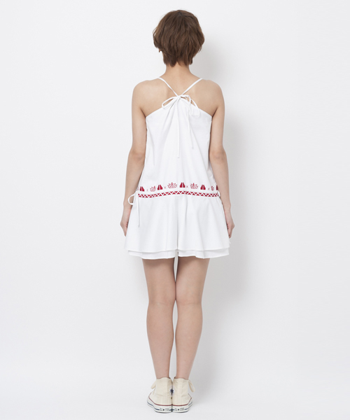 MILKFED.(ミルクフェド)の「EMBROIDERED SHORT ALL IN ONE(つなぎ/オールインワン・レディース・ネイビー/レッド・ONE SIZE)」の4枚目の写真