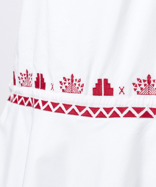 MILKFED.(ミルクフェド)の「EMBROIDERED SHORT ALL IN ONE(つなぎ/オールインワン・レディース・ネイビー/レッド・ONE SIZE)」の8枚目の写真