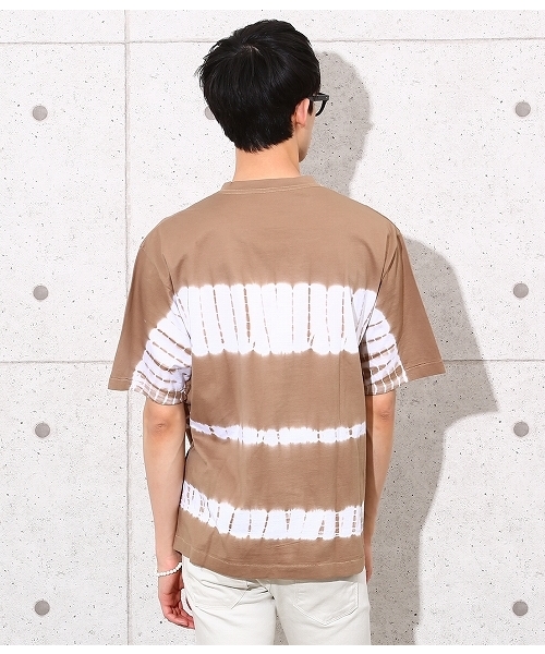 ADAM ET ROPE'(アダムエロペ)の「ボーダー柄染めTシャツ(Tシャツ/カットソー・メンズ・ブラック/ベージュ・M/L)」の6枚目の写真