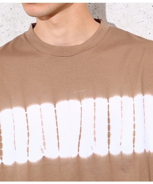 ADAM ET ROPE'(アダムエロペ)の「ボーダー柄染めTシャツ(Tシャツ/カットソー・メンズ・ブラック/ベージュ・M/L)」の7枚目の写真