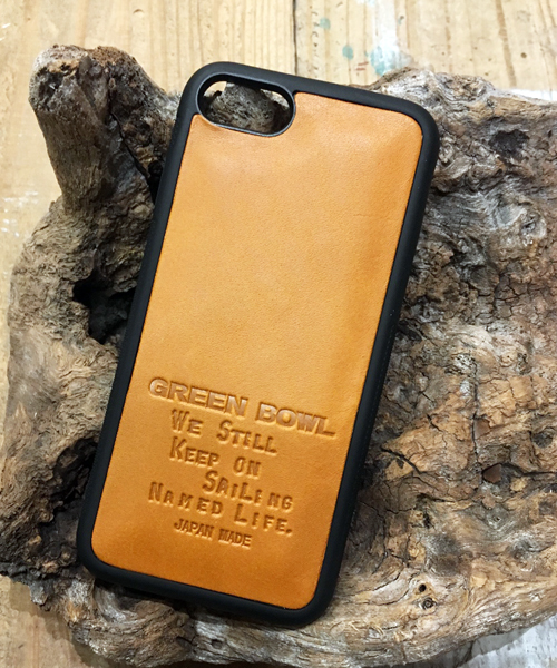 GREEN BOWL（グリーンボウル）の「GREENBOWL Leather iphone Cover/グリーンボウルレザーアイフォンカバー（スマホケース/カバー・メンズ・グリーン/キャメル/サックスブルー/ブラウン/マスタード・FREE）」の5枚目の写真