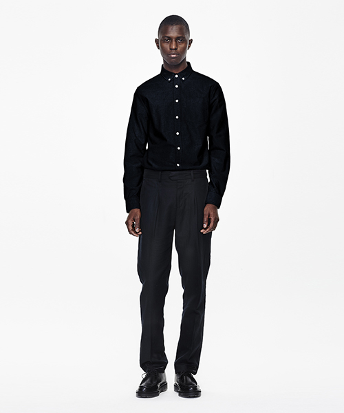 Saturdays NYC（サタデーズ ニューヨークシティ ）の「Crosby Oxford Button Down Shirt（シャツ/ブラウス・メンズ・ネイビー/ホワイト・L/X-SMALL/M/S/X-LARGE）」の5枚目の写真