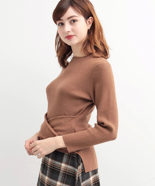 YECCA VECCA(イェッカヴェッカ)の「・ウエストデザインニットプルオーバー(ニット/セーター・レディース・ネイビー/ピンク/アイボリー/キャメル・FREE)」の9枚目の写真