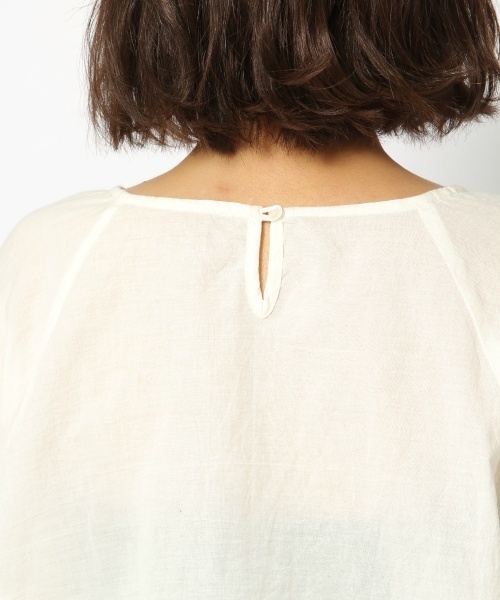 laboratory work（ラボラトリーワーク）の「カットワーク刺繍ブラウス（シャツ/ブラウス・レディース・ホワイト/ブラック/ラベンダー・MEDIUM）」の14枚目の写真