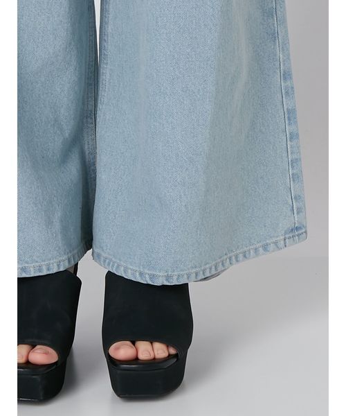 EMODA(エモダ)の「ハードクラッシュジャストウエストバギーデニム(デニムパンツ・レディース・インディゴブルー/ライトブルー・MEDIUM/SMALL/X-SMALL)」の15枚目の写真