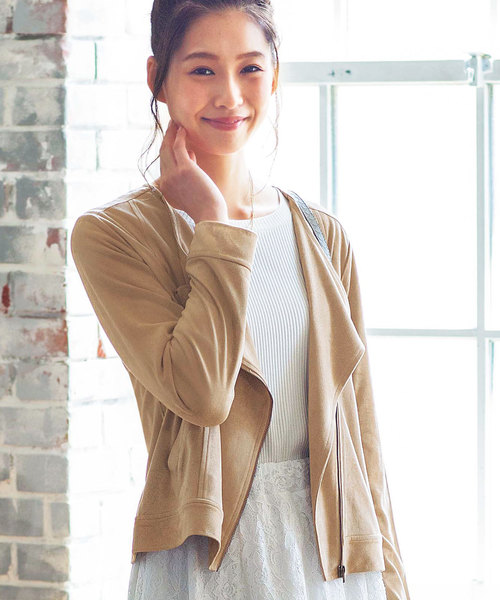 GeeRA(ジーラ)の「フェイクスウェードジャケット(テーラードジャケット)」|ベージュ