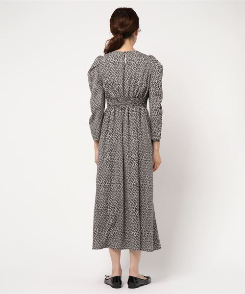 N.（N. Natural Beauty Basic）（エヌエヌナチュラルビューティーベーシック）の「パワーショルダーマキシワンピース（ワンピース・レディース・ブラック系その他/レッド系その他・MEDIUM）」の10枚目の写真