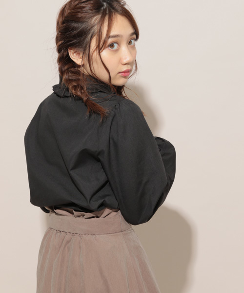 apres jour（アプレジュール）の「ベーシックフリルブラウス【ZOZOTOWN限定アイテム】（シャツ/ブラウス・レディース・ブラック/オフホワイト・フリー）」の13枚目の写真