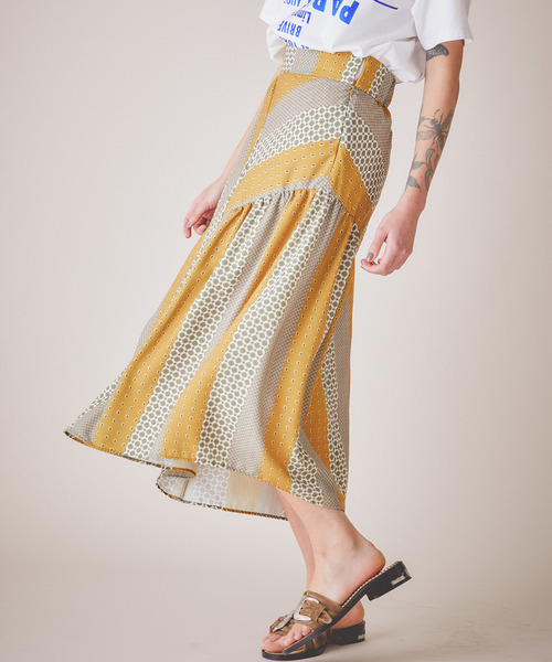 【aquagirl】パネル柄フレアミモレスカート