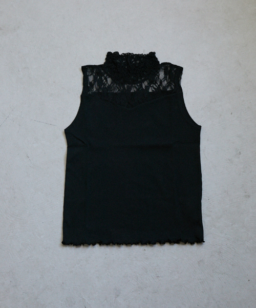 PairPair(ペアペア)の「フリルネックレース切り替えリブタンク(タンクトップ・レディース・ブラック/オフホワイト・FREE)」の6枚目の写真