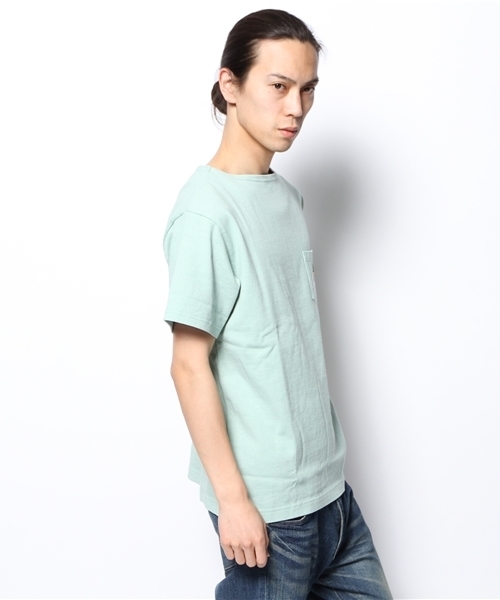 BEAMS T（ビームスティー）の「C.E / BIG HEAVY  TEE（Tシャツ/カットソー・メンズ・オレンジ/ミント・LARGE/MEDIUM/SMALL）」の5枚目の写真