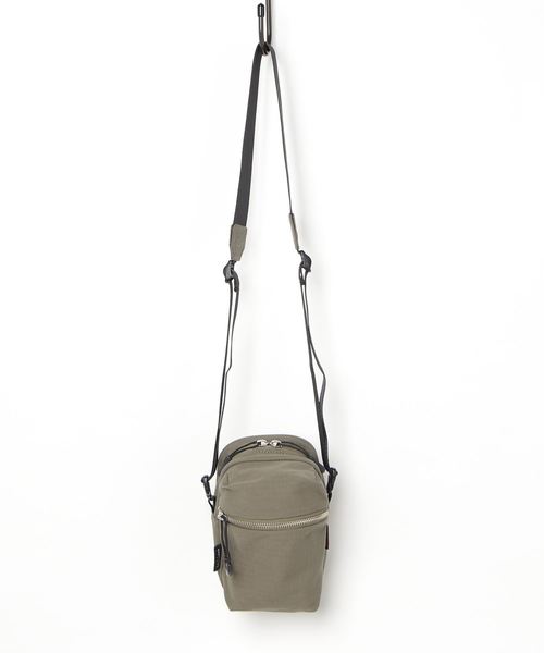 Otias(オティアス)の「オティアス Otias/CORDURA FABRIC ナイロン ショルダーバッグ(ショルダーバッグ・メンズ・ブラック/ネイビー/オリーブ/ブラウン・FREE)」の10枚目の写真