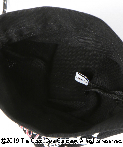 GLOBAL WORK（グローバルワーク）の「「コカ・コーラ」キンチャク/833325（ハンドバッグ・レディース・オフホワイト/ブラック/その他1/イエロー・FREE）」の12枚目の写真