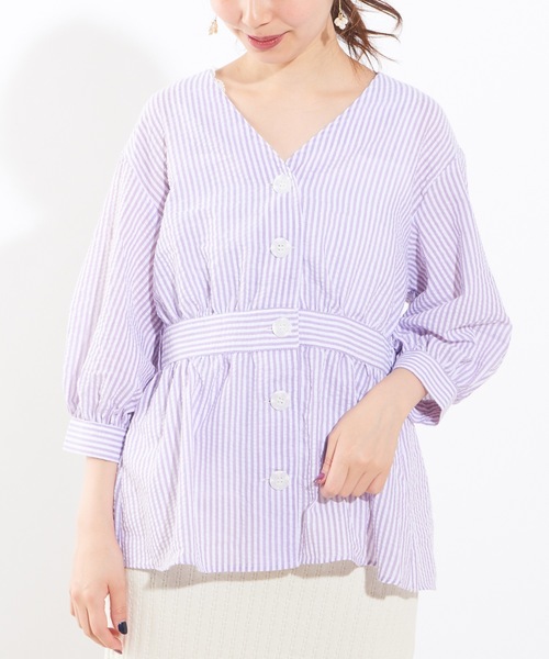 natural couture(ナチュラルクチュール)の「べっ甲調釦ウエストマークブラウス(シャツ/ブラウス・レディース・アイボリー/スミクロ/パープル系その他/ネイビー・FREE)」の8枚目の写真