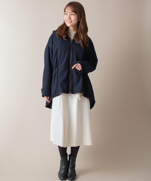 miniyu（ミニュウ）の「La SRIC/リムーバブルフードコート（その他アウター・レディース・ベージュ/Navy・38）」の5枚目の写真