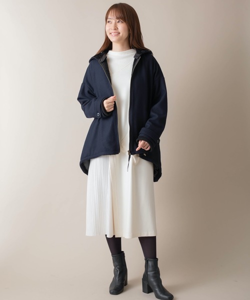 miniyu（ミニュウ）の「La SRIC/リムーバブルフードコート（その他アウター・レディース・ベージュ/Navy・38）」の12枚目の写真