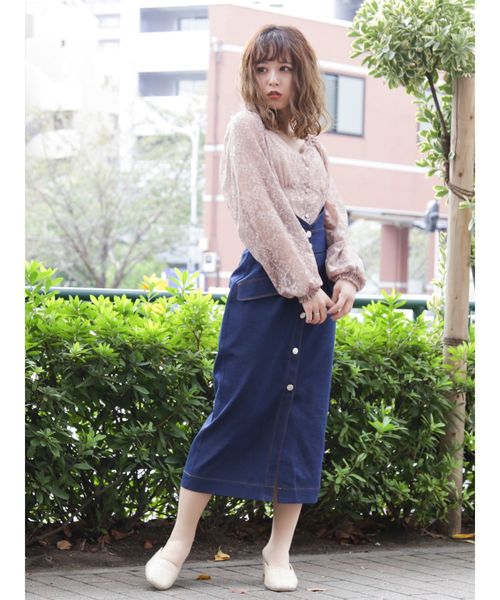 dazzlin(ダズリン)の「ハイウエストフロントボタンデ二ムスカート(デニムスカート・レディース・オフホワイト/インディゴブルー/ブルー・SMALL/MEDIUM)」の12枚目の写真