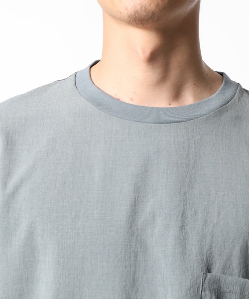 ADAM ET ROPE'(アダムエロペ)の「【EVALET】クルーネックTシャツ/吸汗・速乾(Tシャツ/カットソー・メンズ・ライトグリーン/ベージュ系その他/チャコールグレー・M/L)」の9枚目の写真